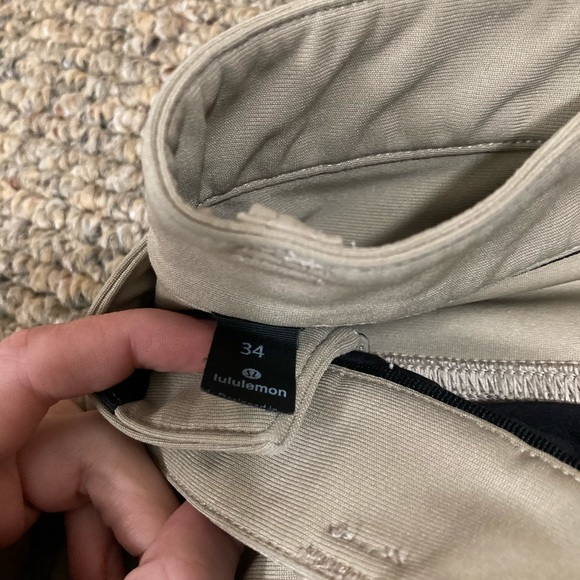 Lululemon ABC Pants - Picture 4 of 5